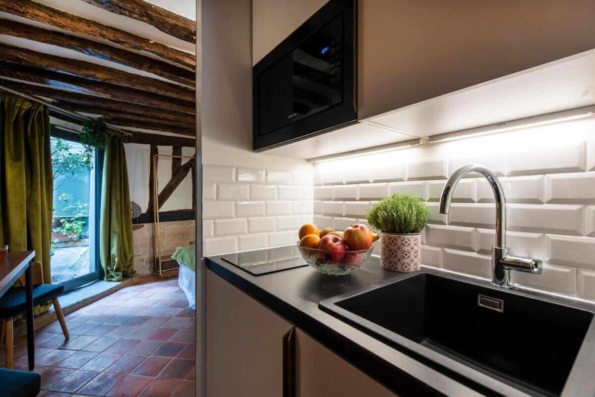 Charming Apartment - Marais Quarter - 6P - 2Bdr - Center Of Parijs Buitenkant foto